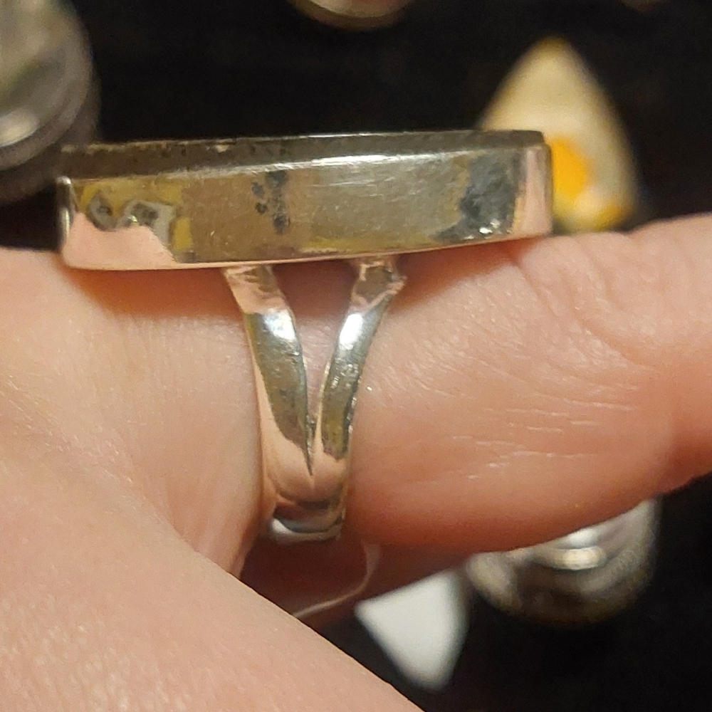 Giant Abalone Shell Ring Size 7.25 - Picture 5 of 6